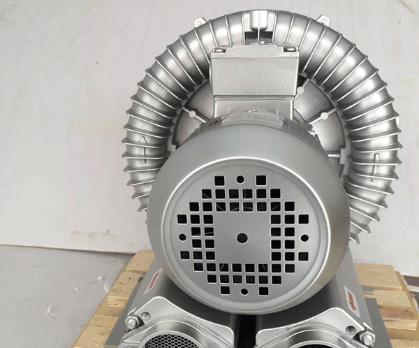 鼓風(fēng)機電機為什么容易斷軸——西安泰富西瑪電機(西安西瑪電機集團股份有限公司)官方網(wǎng)站 鼓風(fēng)機電機為什么容易斷軸——西安泰富西瑪電機(西安西瑪電機集團股份有限公司)官方網(wǎng)站