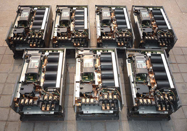 變頻器控制電機需要設定哪些參數(shù)——西安泰富西瑪電機(西安西瑪電機集團股份有限公司)官方網(wǎng)站 變頻器控制電機需要設定哪些參數(shù)——西安泰富西瑪電機(西安西瑪電機集團股份有限公司)官方網(wǎng)站