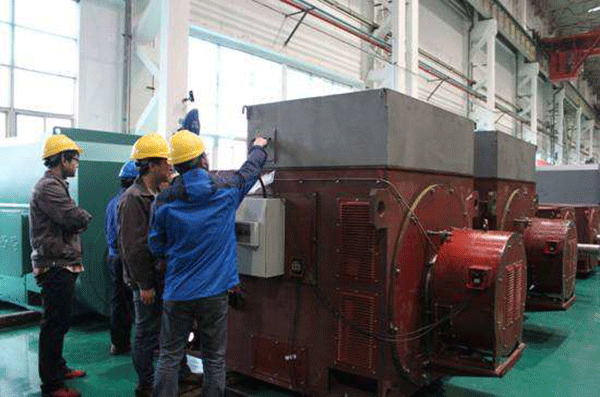 西瑪電機(jī)技術(shù)人員如何在維修過(guò)程中高壓電機(jī)接線？