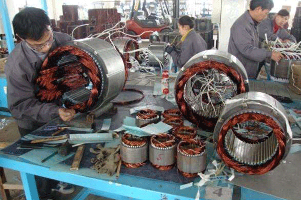 西安泰富西瑪電機(jī)技術(shù)人員與您分享電機(jī)大修后的影響。